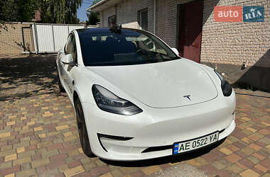 Tesla Model 3  2018