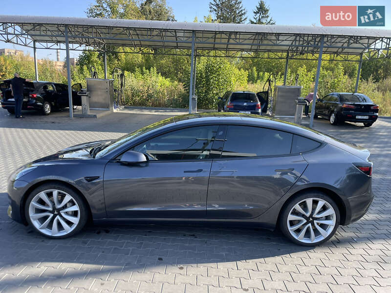 Седан Tesla Model 3 2021 в Полтаве фото 8 Седан Tesla Model 3 2021 в Полтаве