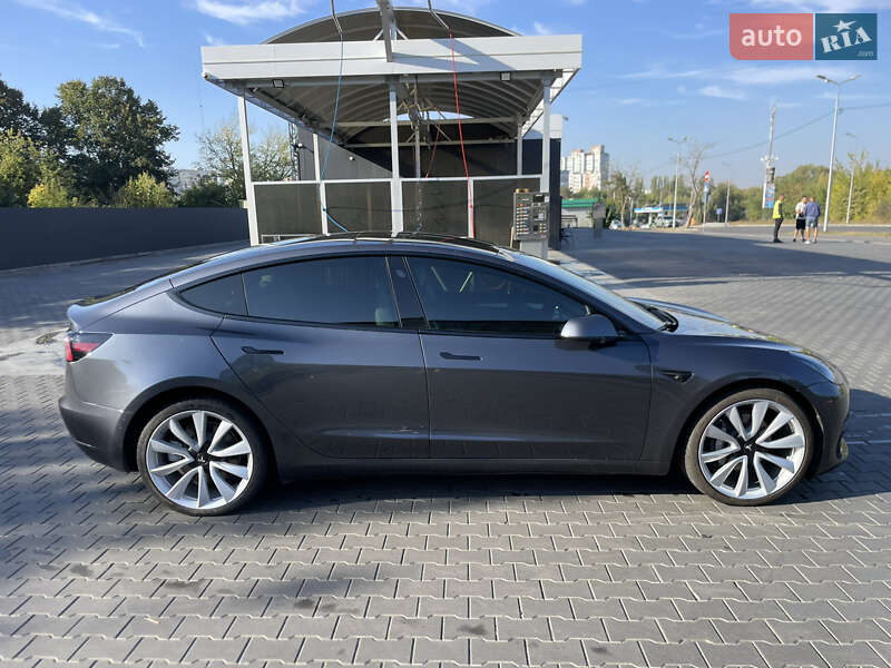 Седан Tesla Model 3 2021 в Полтаве фото 12 Седан Tesla Model 3 2021 в Полтаве