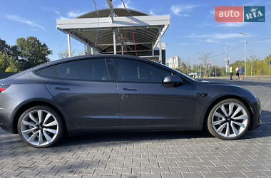 Седан Tesla Model 3 2021 в Полтаве фото 15 Седан Tesla Model 3 2021 в Полтаве