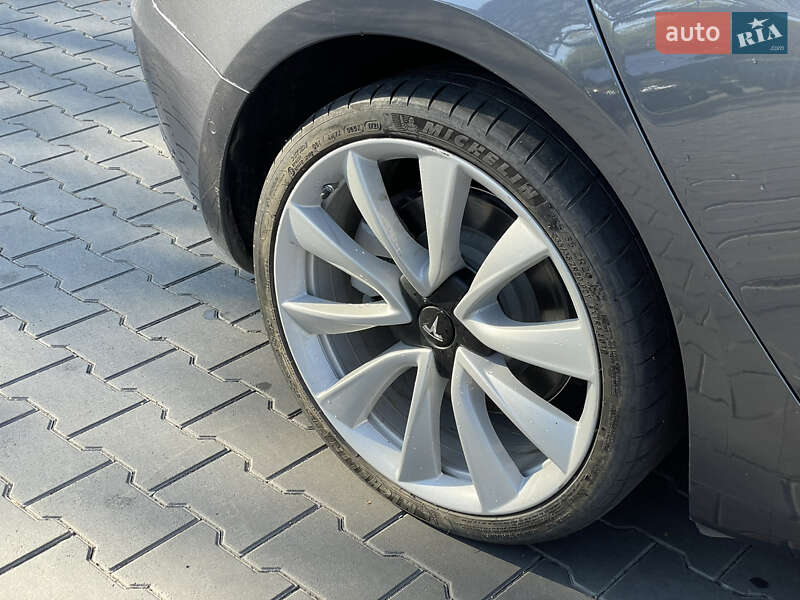 Седан Tesla Model 3 2021 в Полтаве фото 17 Седан Tesla Model 3 2021 в Полтаве