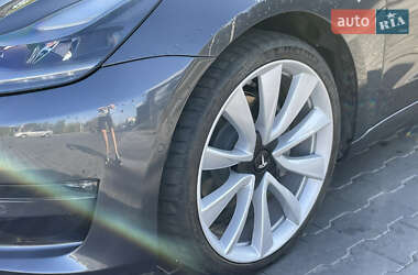 Седан Tesla Model 3 2021 в Полтаве фото 18 Седан Tesla Model 3 2021 в Полтаве