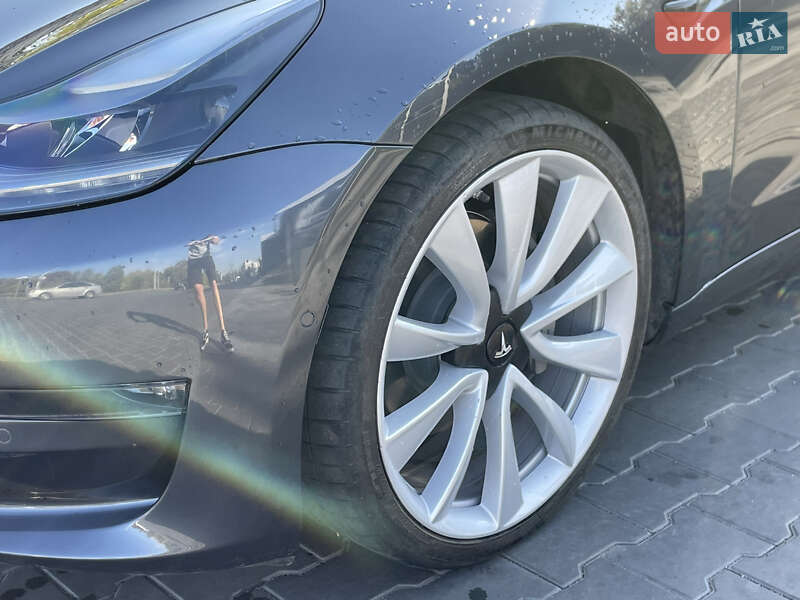 Седан Tesla Model 3 2021 в Полтаве фото 18 Седан Tesla Model 3 2021 в Полтаве