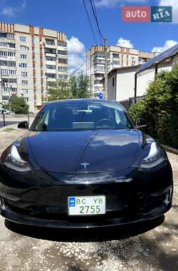 Tesla Model 3  2018