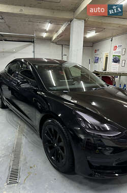Tesla Model 3  2018