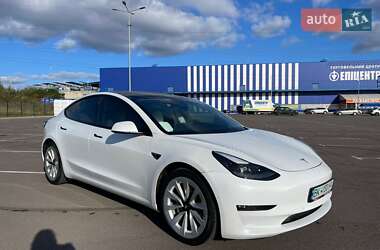 Седан Tesla Model 3 2021 в Рівному