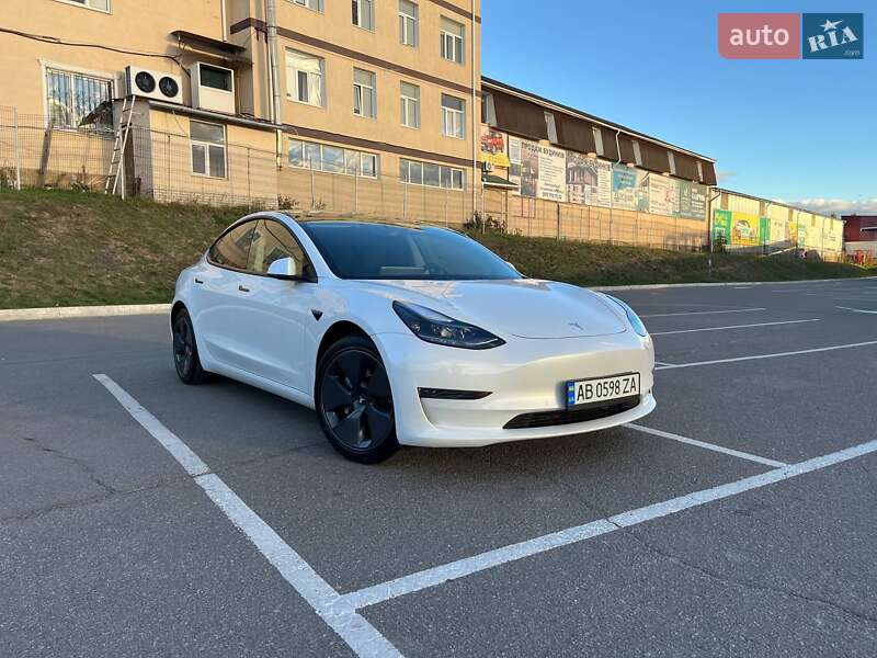 Tesla Model 3 2021 року в Вінниці