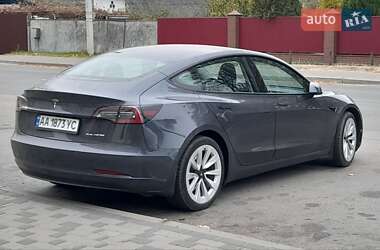 Седан Tesla Model 3 2022 в Киеве