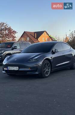 Tesla Model 3  2023
