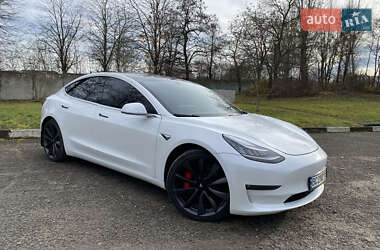 Tesla Model 3  2019