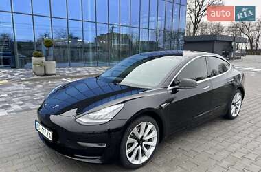 Tesla Model 3  2019