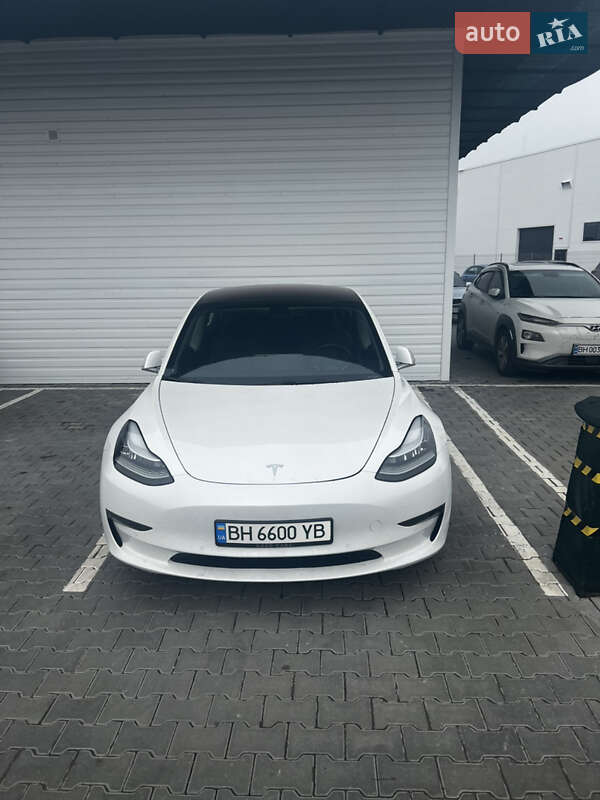 Tesla Model 3 2019 Tesla Model 3 2019