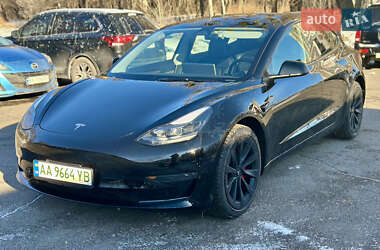 Tesla Model 3  2023