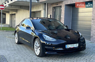 Tesla Model 3 2019