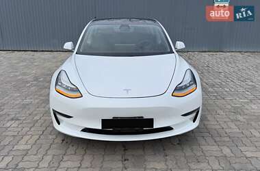 Tesla Model 3 2019