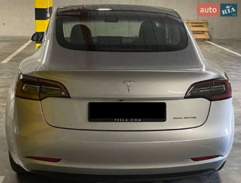 Седан Tesla Model 3 2018 в Києві фото 5 Седан Tesla Model 3 2018 в Києві
