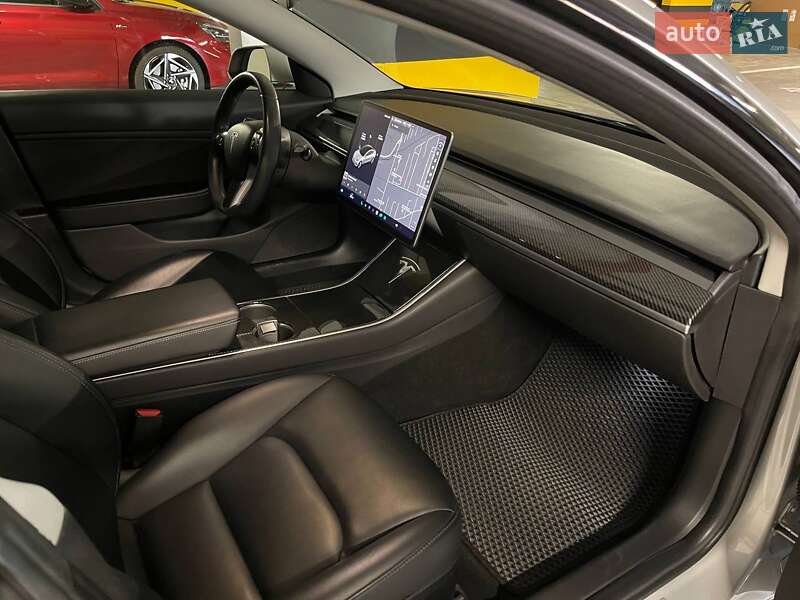 Седан Tesla Model 3 2018 в Києві фото 6 Седан Tesla Model 3 2018 в Києві