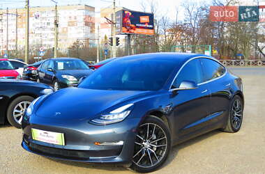 Tesla Model 3  2018