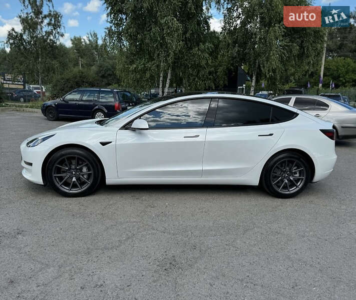 Седан Tesla Model 3 2021 в Полтаве