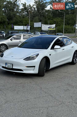 Седан Tesla Model 3 2021 в Полтаве