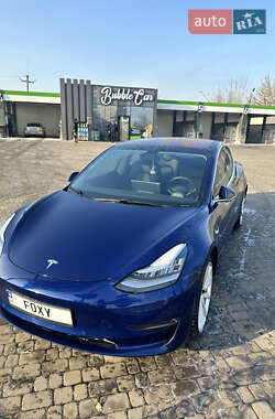 Tesla Model 3  2018
