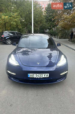 Tesla Model 3  2018