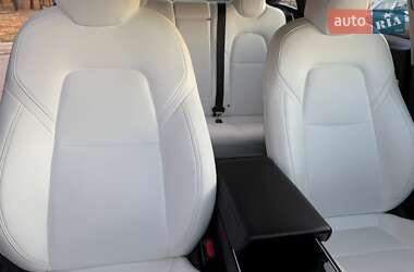 Седан Tesla Model 3 2018 в Черновцах фото 4 Седан Tesla Model 3 2018 в Черновцах