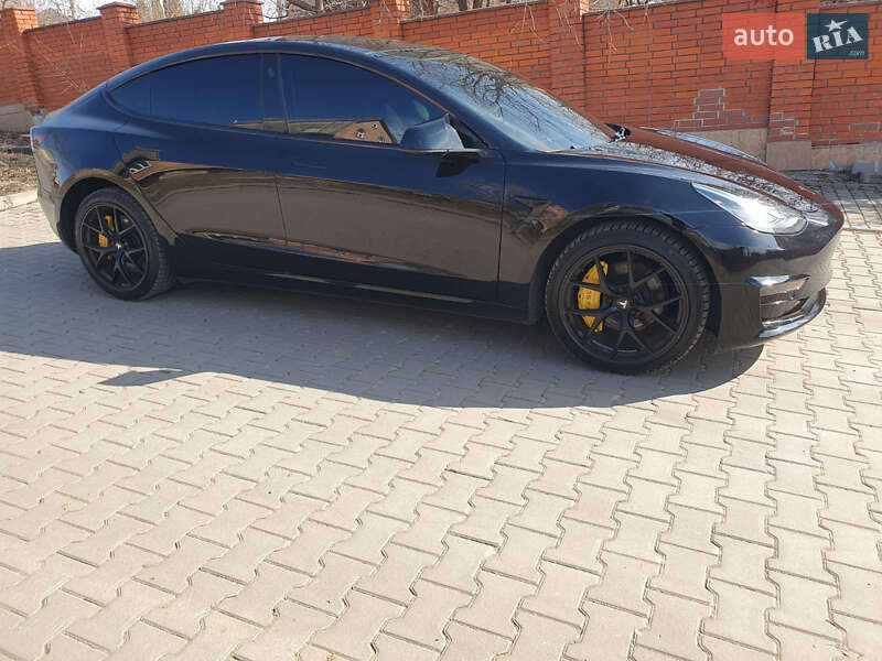 Седан Tesla Model 3 2020 в Хмельницком фото 10 Седан Tesla Model 3 2020 в Хмельницком