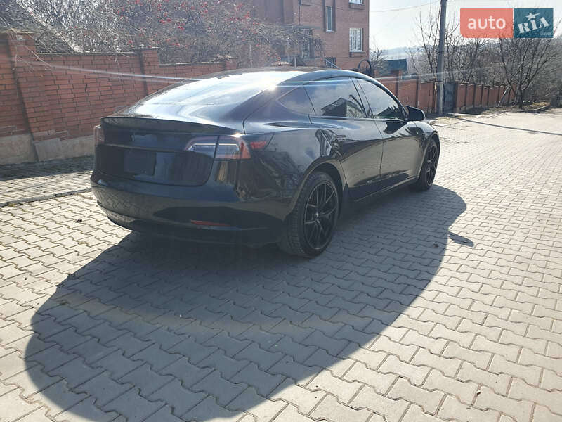Седан Tesla Model 3 2020 в Хмельницком фото 7 Седан Tesla Model 3 2020 в Хмельницком