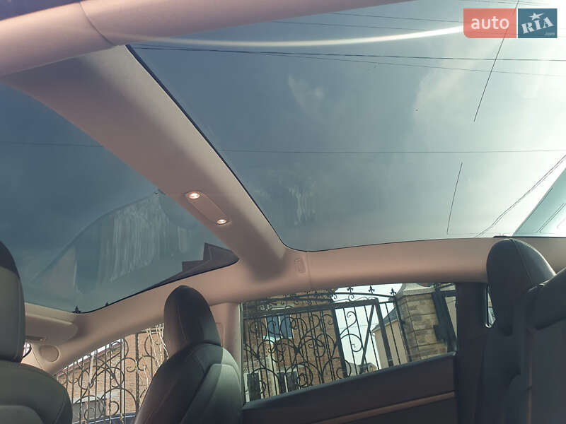 Седан Tesla Model 3 2020 в Хмельницком фото 11 Седан Tesla Model 3 2020 в Хмельницком