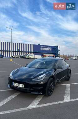 Седан Tesla Model 3 2022 в Ровно фото 2 Седан Tesla Model 3 2022 в Ровно