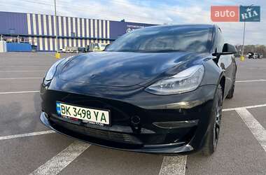 Седан Tesla Model 3 2022 в Ровно фото 3 Седан Tesla Model 3 2022 в Ровно