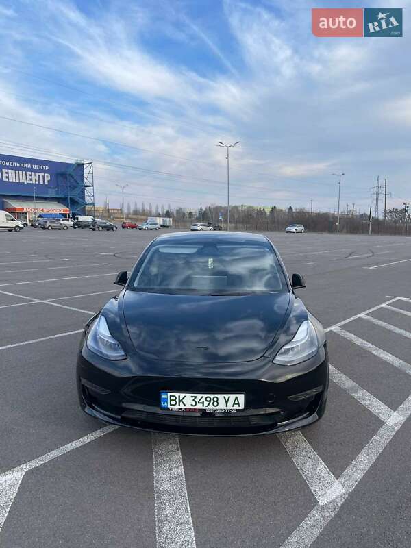 Седан Tesla Model 3 2022 в Ровно фото 14 Седан Tesla Model 3 2022 в Ровно