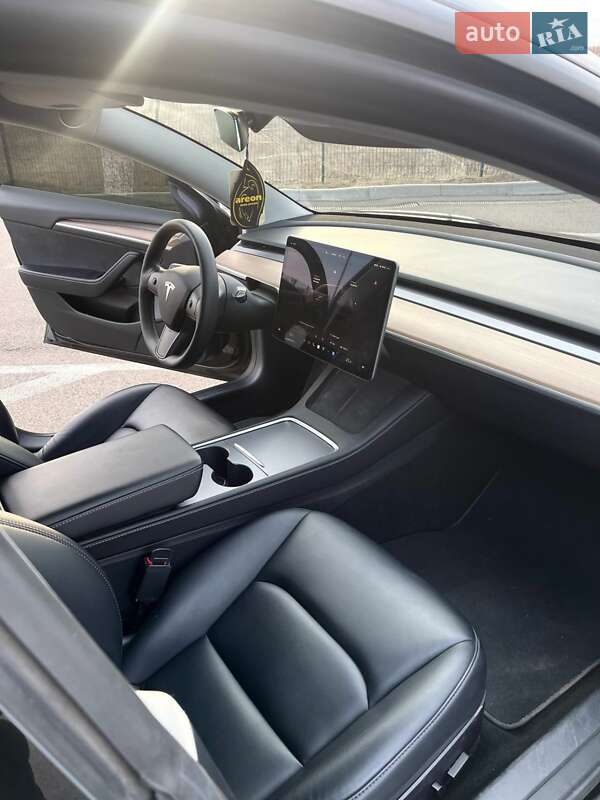 Седан Tesla Model 3 2022 в Ровно фото 19 Седан Tesla Model 3 2022 в Ровно