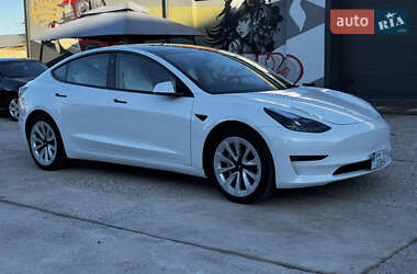 Tesla Model 3  2023
