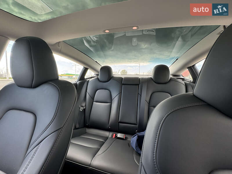 Седан Tesla Model 3 2023 в Одесі фото 4 Седан Tesla Model 3 2023 в Одесі