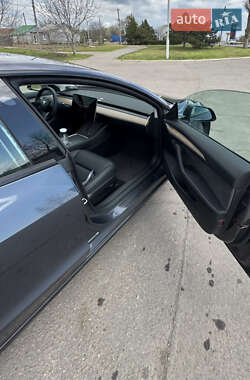 Седан Tesla Model 3 2023 в Одесі фото 15 Седан Tesla Model 3 2023 в Одесі