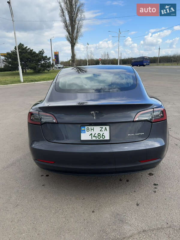 Седан Tesla Model 3 2023 в Одесі фото 5 Седан Tesla Model 3 2023 в Одесі
