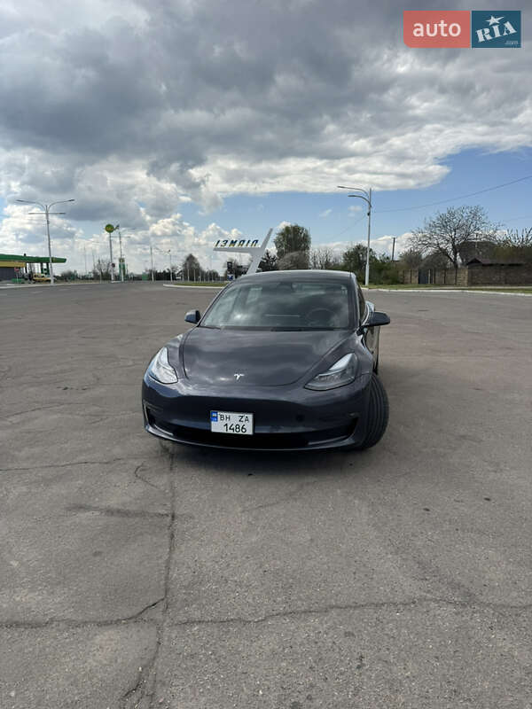 Седан Tesla Model 3 2023 в Одесі фото Седан Tesla Model 3 2023 в Одесі