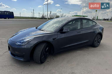 Седан Tesla Model 3 2023 в Одесі фото 3 Седан Tesla Model 3 2023 в Одесі