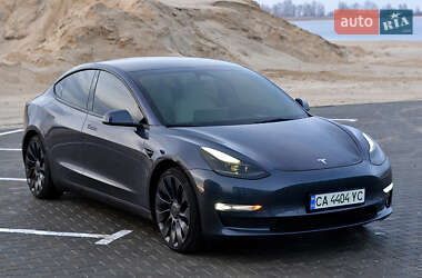 Tesla Model 3 2022