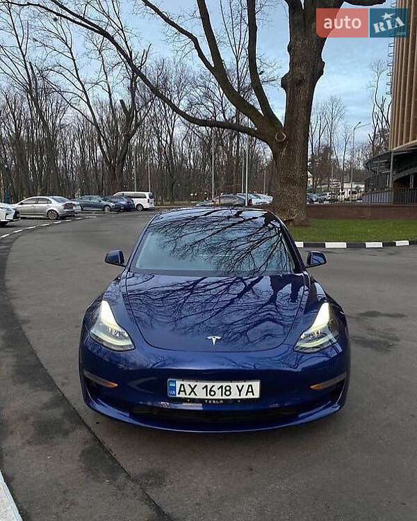 Седан Tesla Model 3 2021 в Киеве фото 2 Седан Tesla Model 3 2021 в Киеве