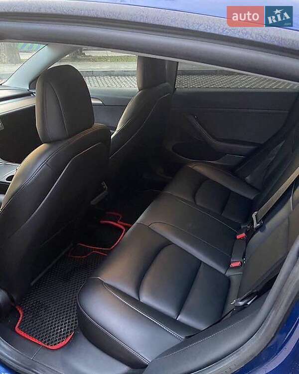 Седан Tesla Model 3 2021 в Киеве фото 5 Седан Tesla Model 3 2021 в Киеве