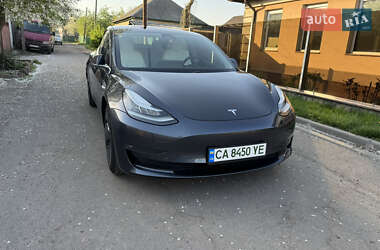 Седан Tesla Model 3 2018 в Черкассах
