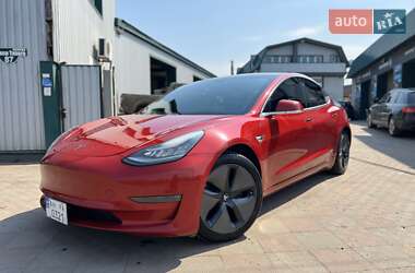 Tesla Model 3  2018