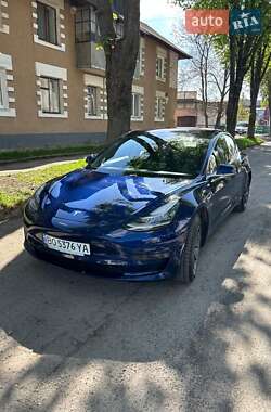 Tesla Model 3  2018