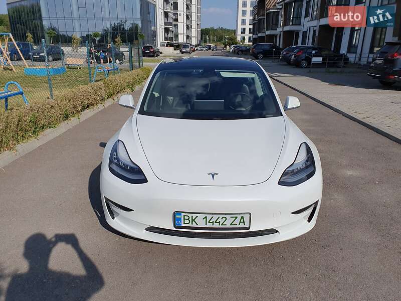 Седан Tesla Model 3 2020 в Ровно фото 29 Седан Tesla Model 3 2020 в Ровно