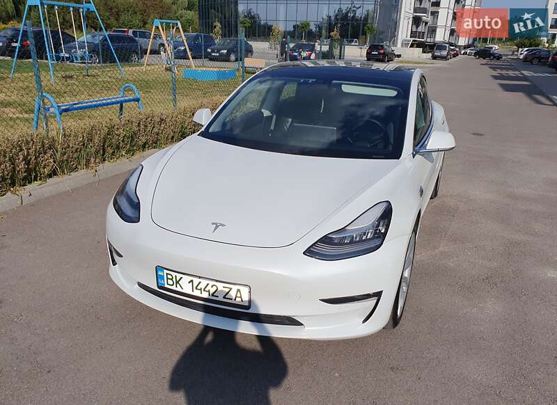 Седан Tesla Model 3 2020 в Ровно фото 30 Седан Tesla Model 3 2020 в Ровно