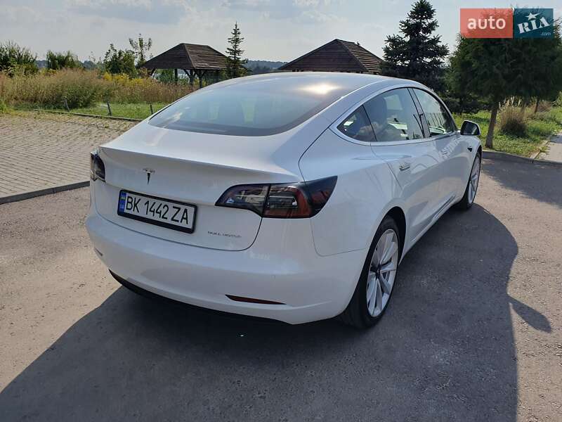 Седан Tesla Model 3 2020 в Ровно фото 37 Седан Tesla Model 3 2020 в Ровно