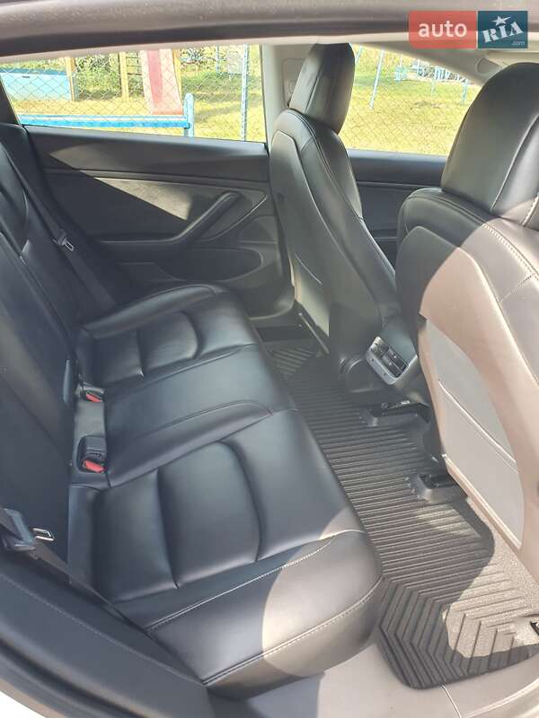 Седан Tesla Model 3 2020 в Ровно фото 47 Седан Tesla Model 3 2020 в Ровно